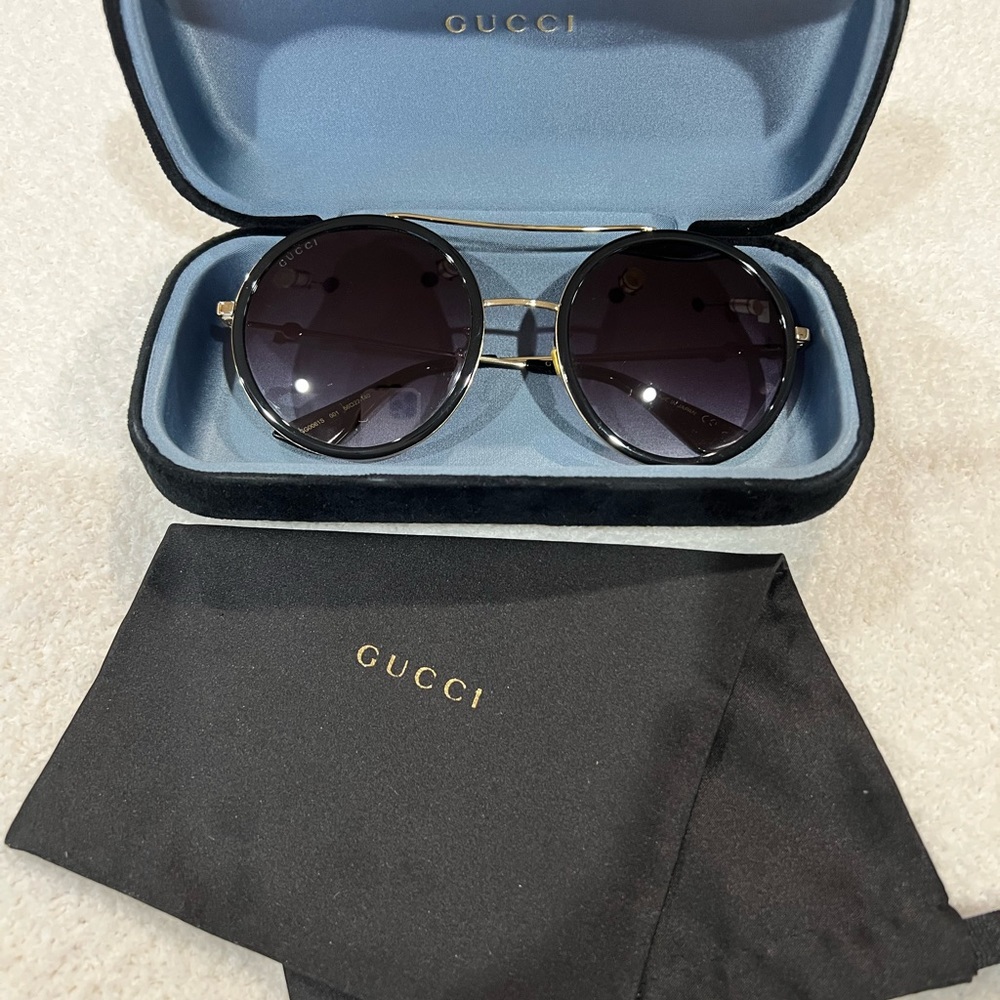 Gucci Grey Gradient Round Ladies Sunglasses GG0061S 001 56
